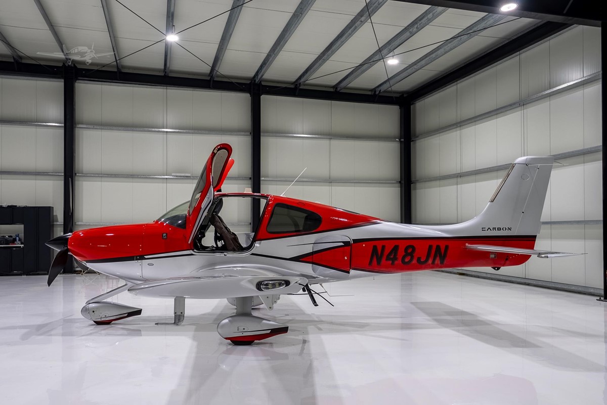 2016 CIRRUS SR22-G5 TURBO — photo 3