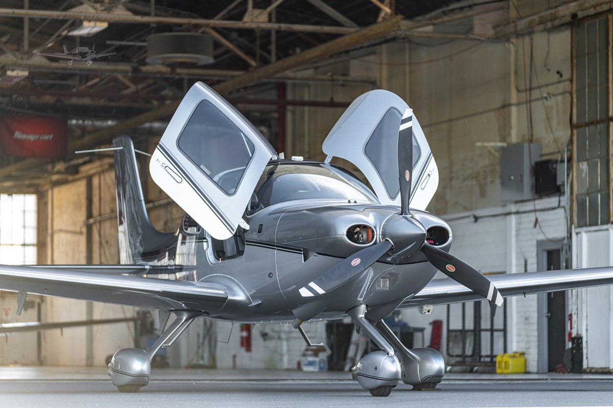 2022 CIRRUS SR22-G6